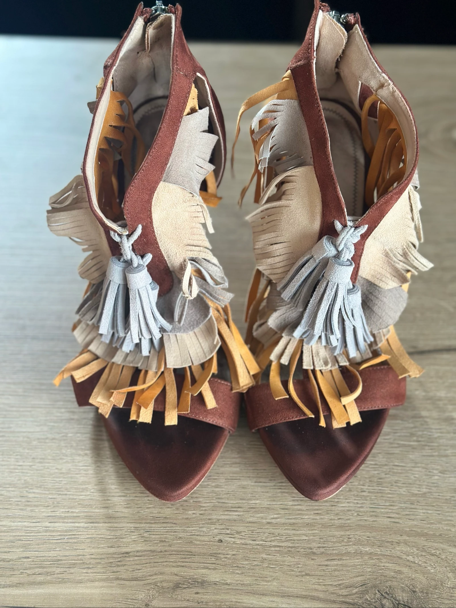 Zara hakken sandalen met franjes – Tricolor Edition (leer) – photo 2